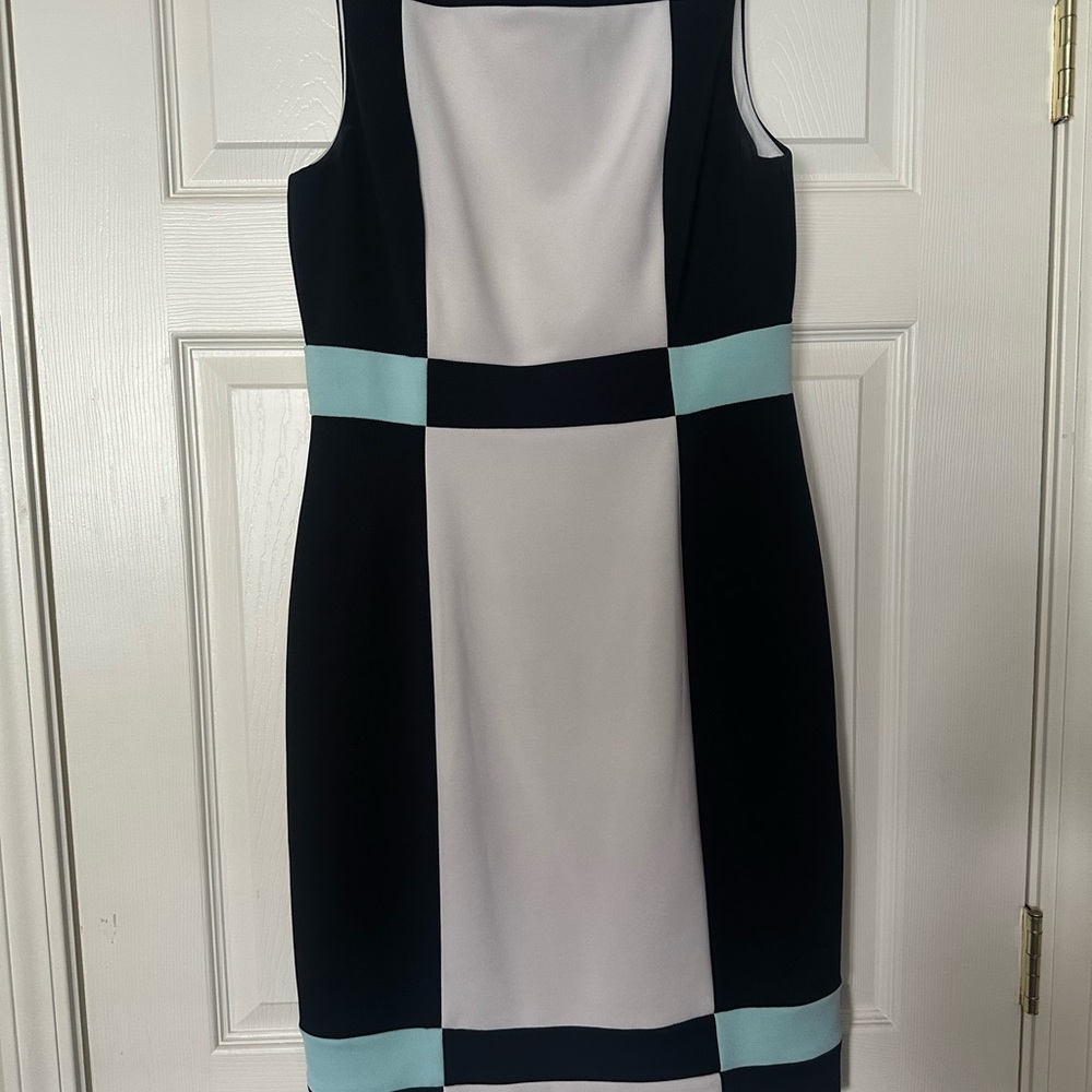 Maggy London Black and White Sheath Midi Dress